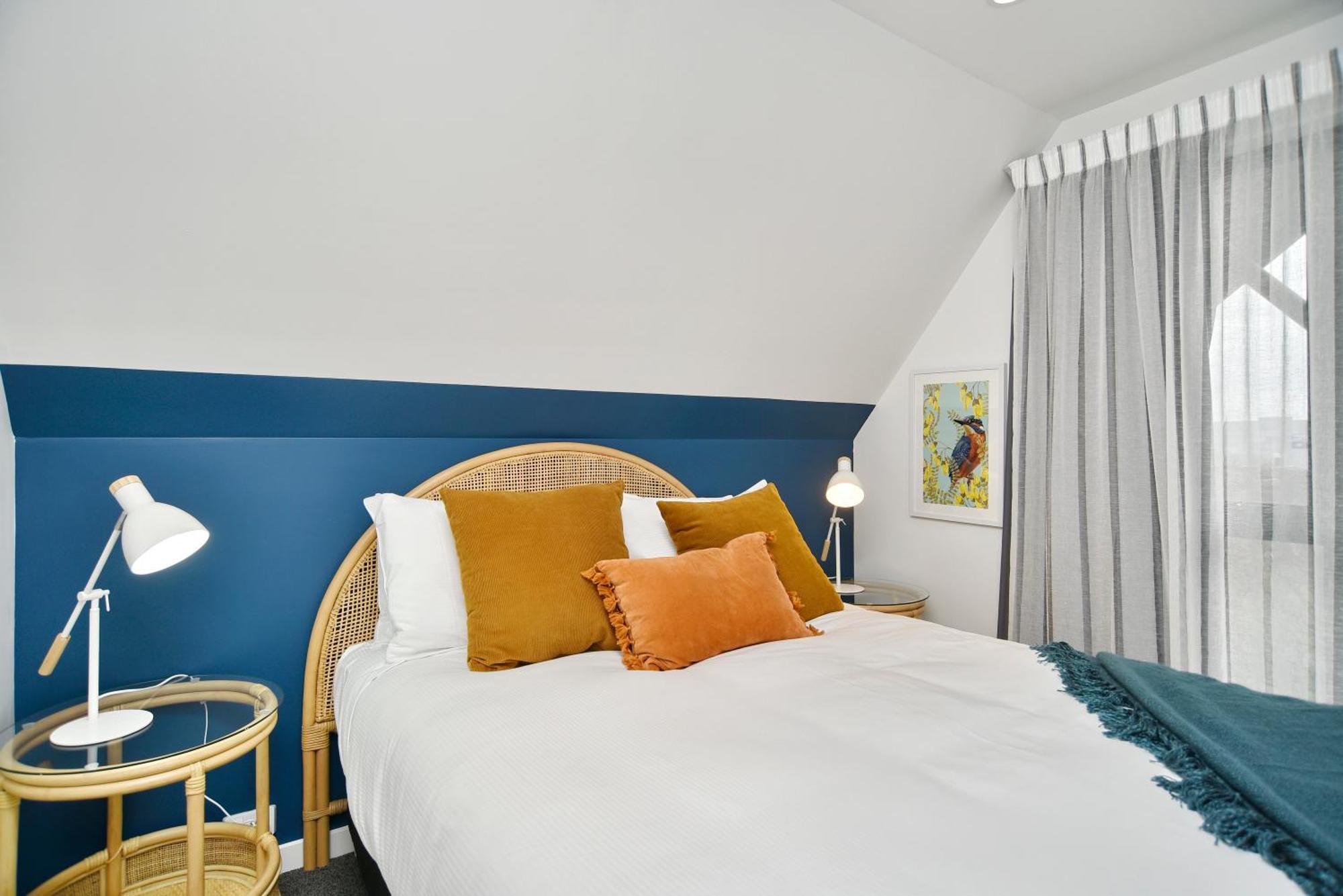 Latimer Loft - Christchurch Holiday Homes المظهر الخارجي الصورة