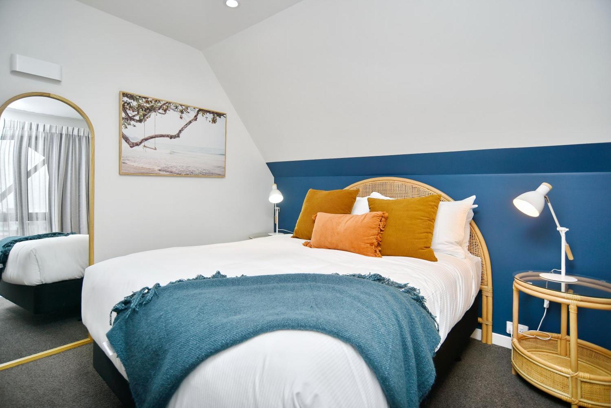 Latimer Loft - Christchurch Holiday Homes المظهر الخارجي الصورة