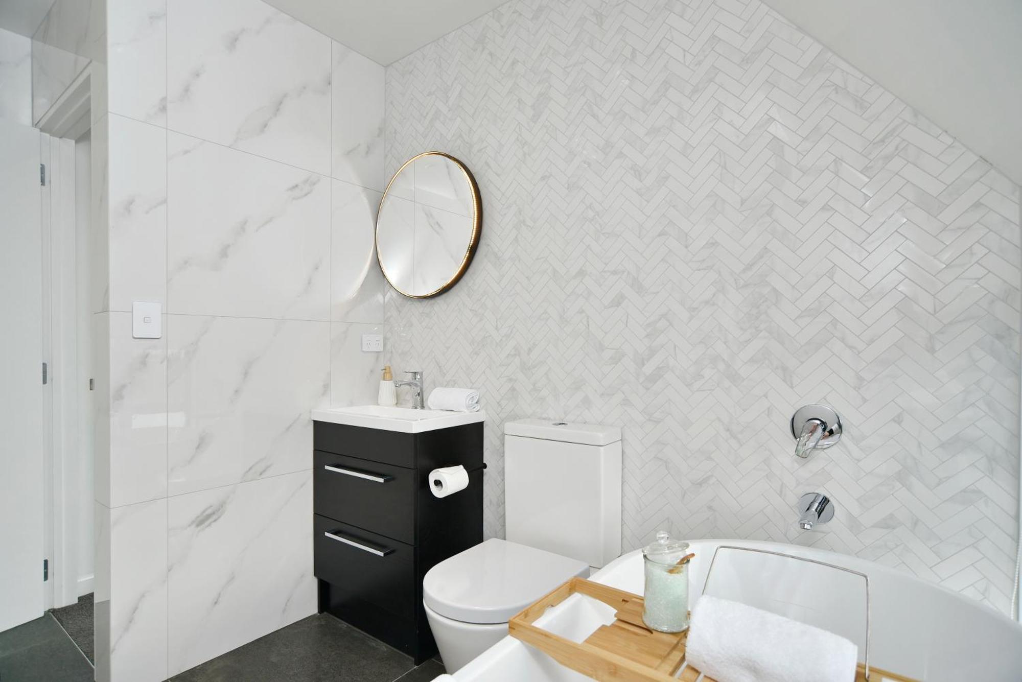 Latimer Loft - Christchurch Holiday Homes المظهر الخارجي الصورة